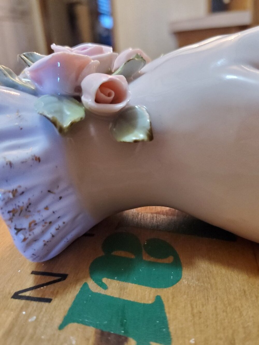 Vintage Mid-Century Porcelain Hand Jewelry Tray Vanity Dish w/ Roses - Picture 8 of 14